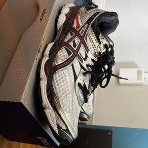Men’ ASICS running shoes
